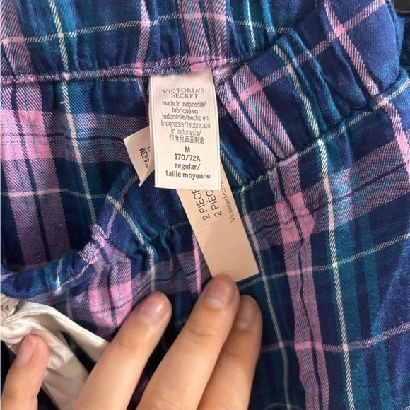 victoria’s secret Long sleeve pajamas - Picture 7 of 7